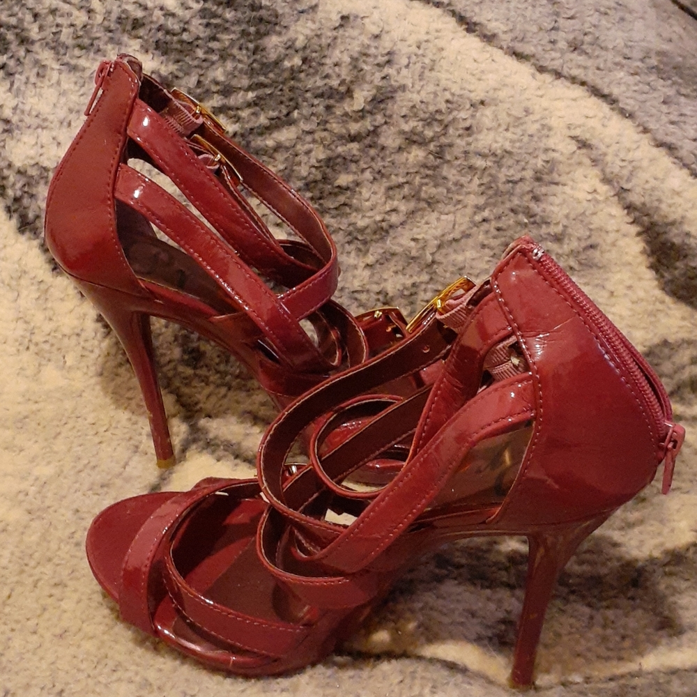 Sandal